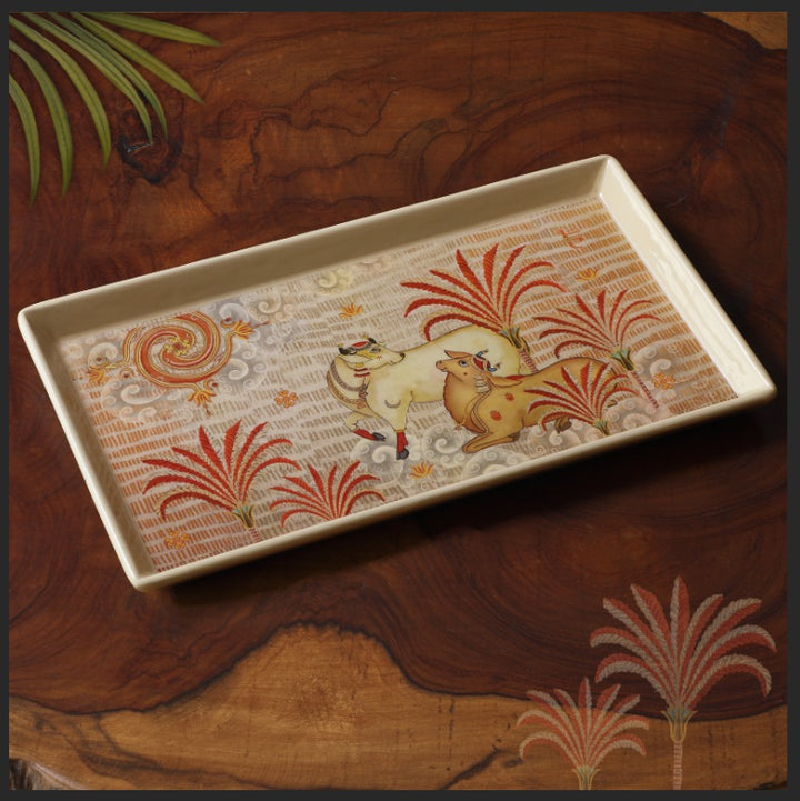Pichwai Cow Enamel Tray - Beige Slim